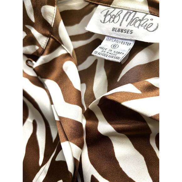Women’s Vintage Bob Mackie Animal Print Front Button Blouse/Size 6 - Picture 4 of 4